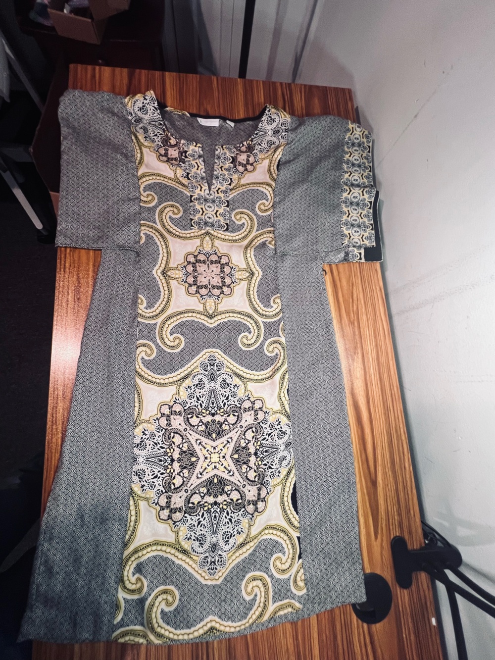 New York & Company Grey and Cream Printed Midi Tunic Dress